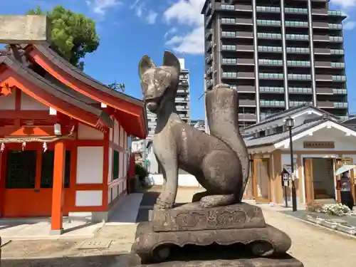 稲荷神社の狛犬