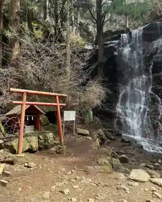 母の白滝神社(山梨県)