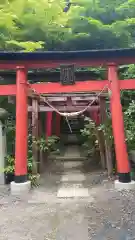 栗川稲荷神社の鳥居