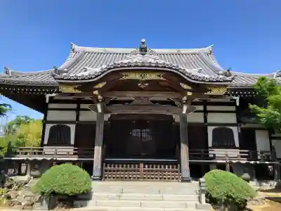 泉養寺の{uncategorized: "未分類", other: "その他", undefined: "問題あり", building: "その他建物", grave: "お墓", sacred_gate: "鳥居", guardian: "狛犬", statue: "像", buddha: "仏像", history: "歴史", nature: "自然", garden: "庭園", animal: "動物", pagoda: "塔", temizu: "手水舎", mountain_gate: "山門・神門", sanctuary: "本殿・本堂", subordinate: "末社・摂社", art: "芸術", scenery: "景色", jizo: "地蔵", ema: "絵馬", goshuin: "御朱印", omikuji: "おみくじ", items: "授与品その他", amulet: "お守り", goshuincho: "御朱印帳", eats: "食事", festival: "お祭り", votive_dance: "神楽", shichigosan: "七五三参", wedding: "結婚式", experience: "体験その他", initially: "初詣", around: "周辺", anti_infection: "感染症対策"}