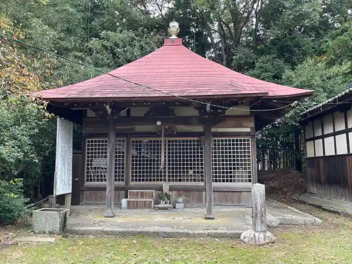 駒止延命地蔵尊(幸福寺地蔵堂)(三重県)