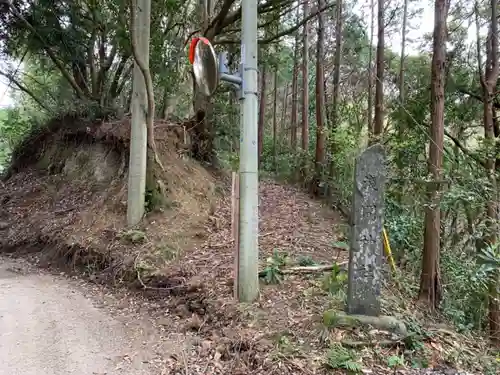 京塚山浅間神社のその他建物