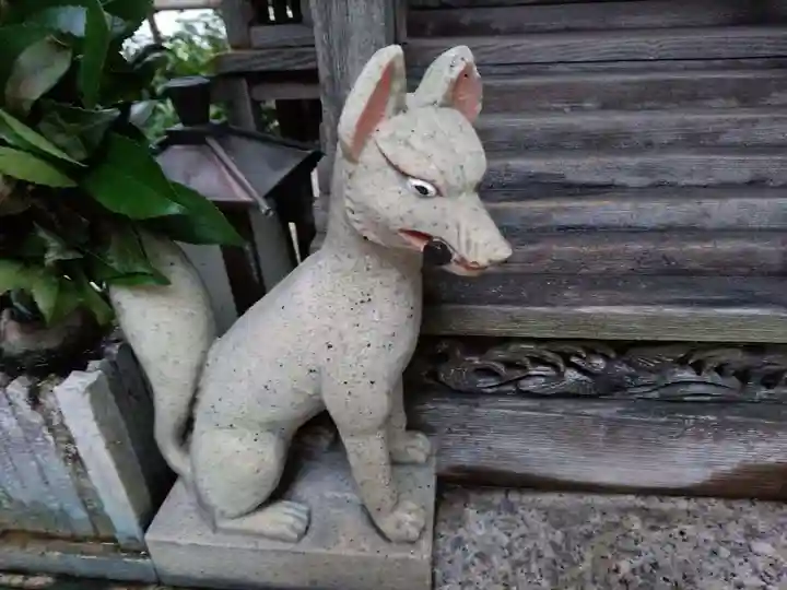 高取稲荷大明神の狛犬