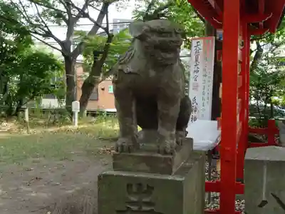 久里浜八幡神社の狛犬