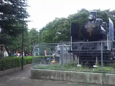 草加神社の周辺