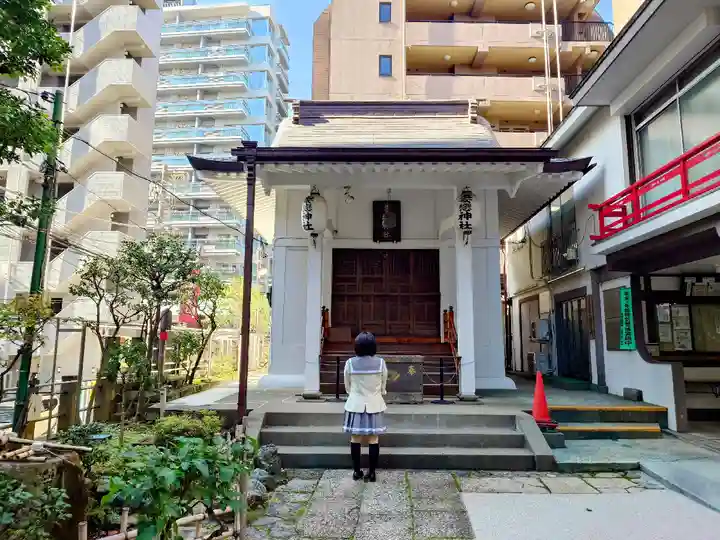 妻戀神社の本殿・本堂