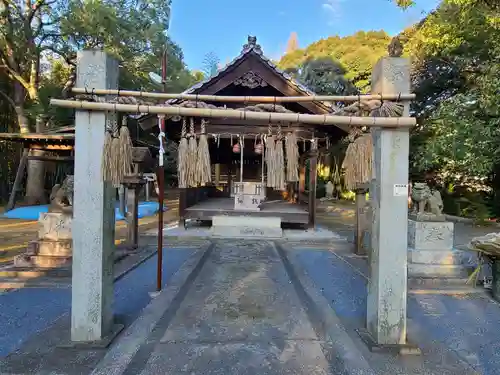 須賀神社の建物その他