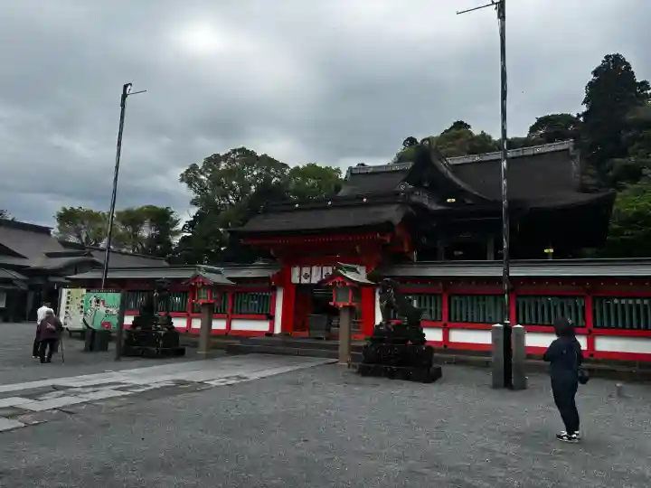 高良大社の{uncategorized: "未分類", other: "その他", undefined: "問題あり", building: "その他建物", grave: "お墓", sacred_gate: "鳥居", guardian: "狛犬", statue: "像", buddha: "仏像", history: "歴史", nature: "自然", garden: "庭園", animal: "動物", pagoda: "塔", temizu: "手水舎", mountain_gate: "山門・神門", sanctuary: "本殿・本堂", subordinate: "末社・摂社", art: "芸術", scenery: "景色", jizo: "地蔵", ema: "絵馬", goshuin: "御朱印", omikuji: "おみくじ", items: "授与品その他", amulet: "お守り", goshuincho: "御朱印帳", eats: "食事", festival: "お祭り", votive_dance: "神楽", shichigosan: "七五三参", wedding: "結婚式", experience: "体験その他", initially: "初詣", around: "周辺", anti_infection: "感染症対策"}