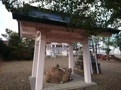 神明社の手水舎