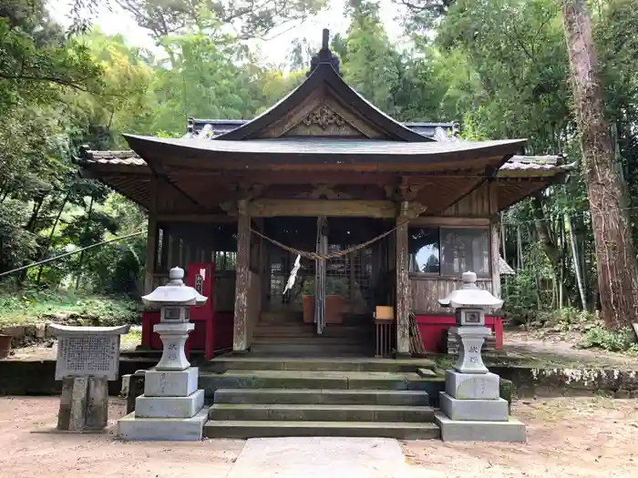 宮浦神社の本殿