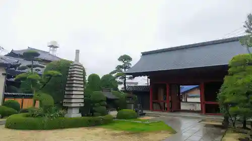 一乗院の塔