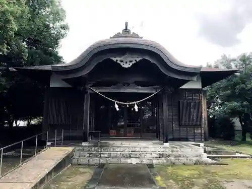 八幡神社の本殿・本堂