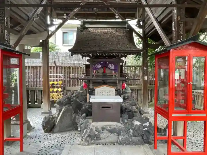 被官稲荷神社(東京都)