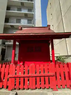 東関森稲荷社の{uncategorized: "未分類", other: "その他", undefined: "問題あり", building: "その他建物", grave: "お墓", sacred_gate: "鳥居", guardian: "狛犬", statue: "像", buddha: "仏像", history: "歴史", nature: "自然", garden: "庭園", animal: "動物", pagoda: "塔", temizu: "手水舎", mountain_gate: "山門・神門", sanctuary: "本殿・本堂", subordinate: "末社・摂社", art: "芸術", scenery: "景色", jizo: "地蔵", ema: "絵馬", goshuin: "御朱印", omikuji: "おみくじ", items: "授与品その他", amulet: "お守り", goshuincho: "御朱印帳", eats: "食事", festival: "お祭り", votive_dance: "神楽", shichigosan: "七五三参", wedding: "結婚式", experience: "体験その他", initially: "初詣", around: "周辺", anti_infection: "感染症対策"}