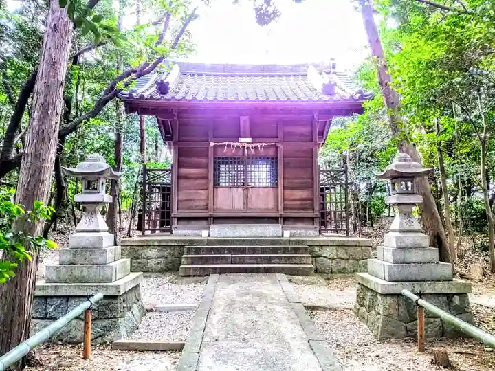 白山社(成岩白山神社)の末社・摂社