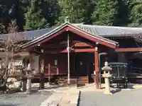 安岡寺の本殿・本堂