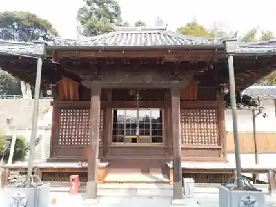 慈雲寺の本殿・本堂