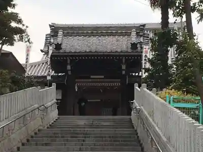 地蔵寺の山門・神門