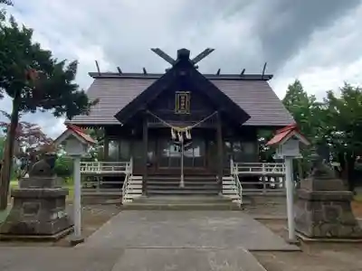 納内神社の本殿・本堂