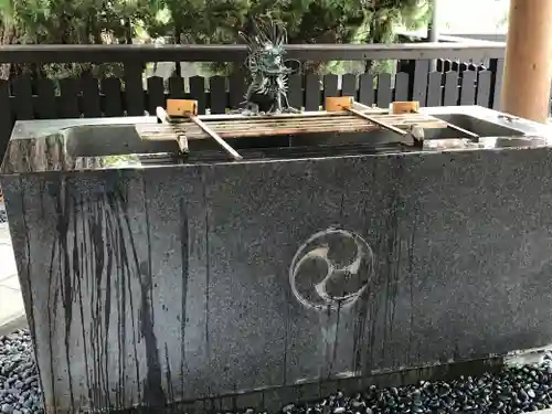 熊野神社の手水舎