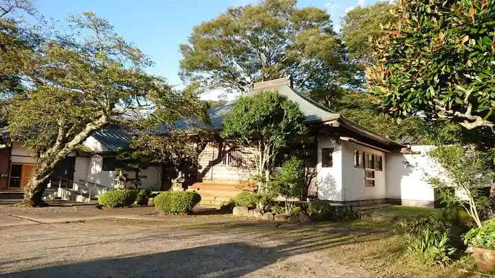 實成寺の本殿・本堂