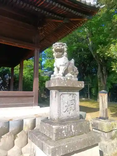 日枝神社の{uncategorized: "未分類", other: "その他", undefined: "問題あり", building: "その他建物", grave: "お墓", sacred_gate: "鳥居", guardian: "狛犬", statue: "像", buddha: "仏像", history: "歴史", nature: "自然", garden: "庭園", animal: "動物", pagoda: "塔", temizu: "手水舎", mountain_gate: "山門・神門", sanctuary: "本殿・本堂", subordinate: "末社・摂社", art: "芸術", scenery: "景色", jizo: "地蔵", ema: "絵馬", goshuin: "御朱印", omikuji: "おみくじ", items: "授与品その他", amulet: "お守り", goshuincho: "御朱印帳", eats: "食事", festival: "お祭り", votive_dance: "神楽", shichigosan: "七五三参", wedding: "結婚式", experience: "体験その他", initially: "初詣", around: "周辺", anti_infection: "感染症対策"}