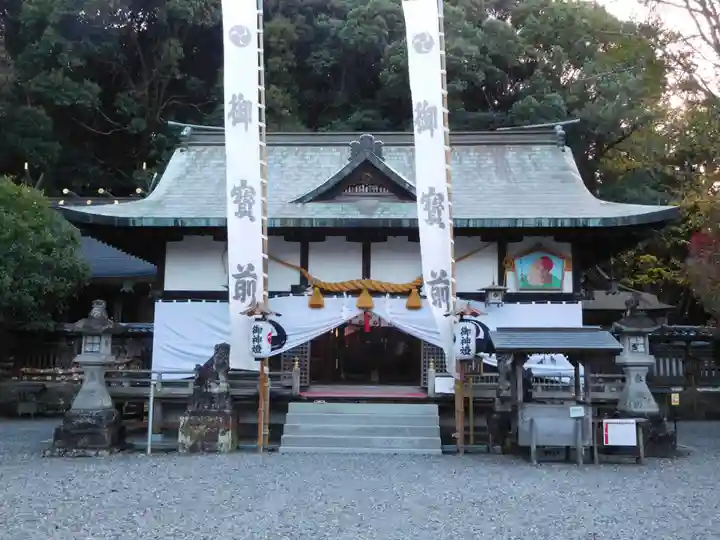 闘鶏神社の本殿・本堂