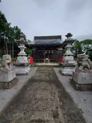 近津神社の本殿・本堂