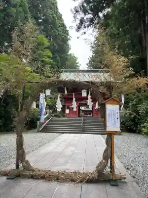 富士山東口本宮 冨士浅間神社の{uncategorized: "未分類", other: "その他", undefined: "問題あり", building: "その他建物", grave: "お墓", sacred_gate: "鳥居", guardian: "狛犬", statue: "像", buddha: "仏像", history: "歴史", nature: "自然", garden: "庭園", animal: "動物", pagoda: "塔", temizu: "手水舎", mountain_gate: "山門・神門", sanctuary: "本殿・本堂", subordinate: "末社・摂社", art: "芸術", scenery: "景色", jizo: "地蔵", ema: "絵馬", goshuin: "御朱印", omikuji: "おみくじ", items: "授与品その他", amulet: "お守り", goshuincho: "御朱印帳", eats: "食事", festival: "お祭り", votive_dance: "神楽", shichigosan: "七五三参", wedding: "結婚式", experience: "体験その他", initially: "初詣", around: "周辺", anti_infection: "感染症対策"}