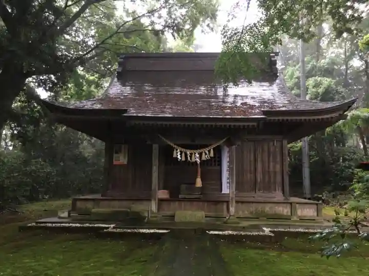子安神社の本殿・本堂