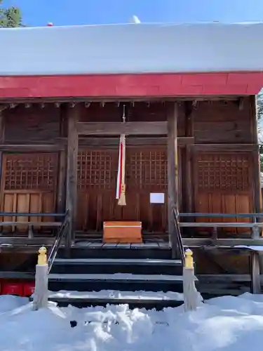 豊滝神社の本殿・本堂