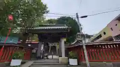 王子稲荷神社の山門