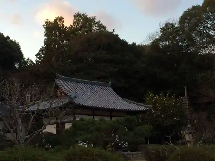 秋篠寺(奈良県)