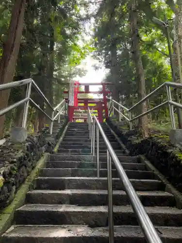 新屋山神社(山梨県)