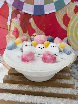 札幌諏訪神社の像