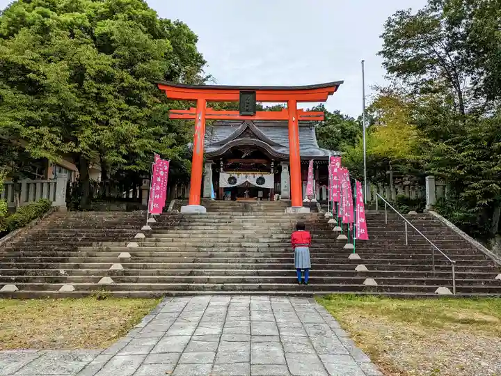 藤島神社(贈正一位新田義貞公之大宮)の鳥居