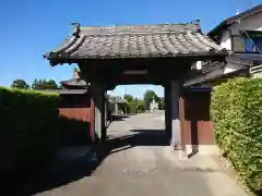 満光寺の山門