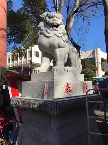 武蔵一宮氷川神社の狛犬