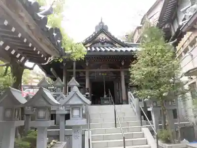 玉蔵院の本殿・本堂