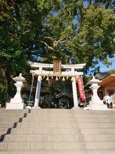 事任八幡宮の鳥居