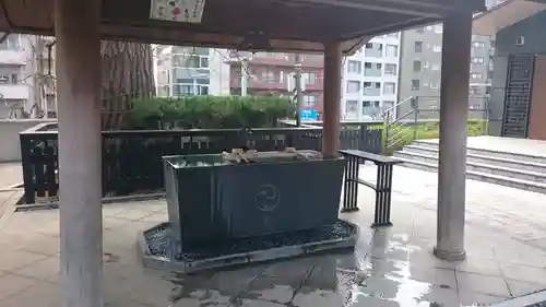 熊野神社の手水舎