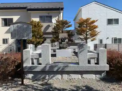 諏訪大社上社前宮の末社・摂社