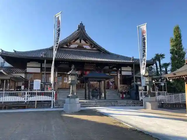 秋葉山圓通寺の本殿・本堂