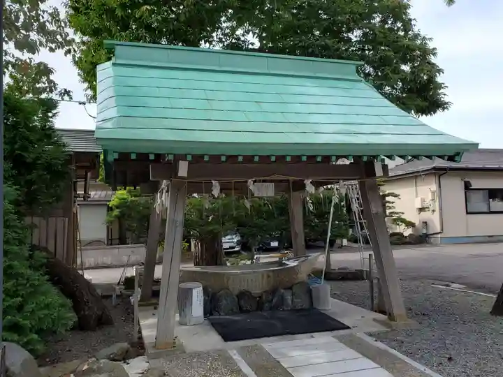 刈田神社の手水舎