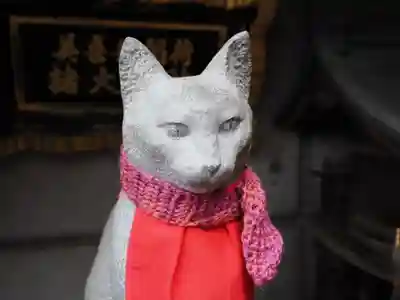 美喜井稲荷の像