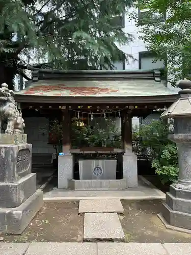 青山熊野神社の手水