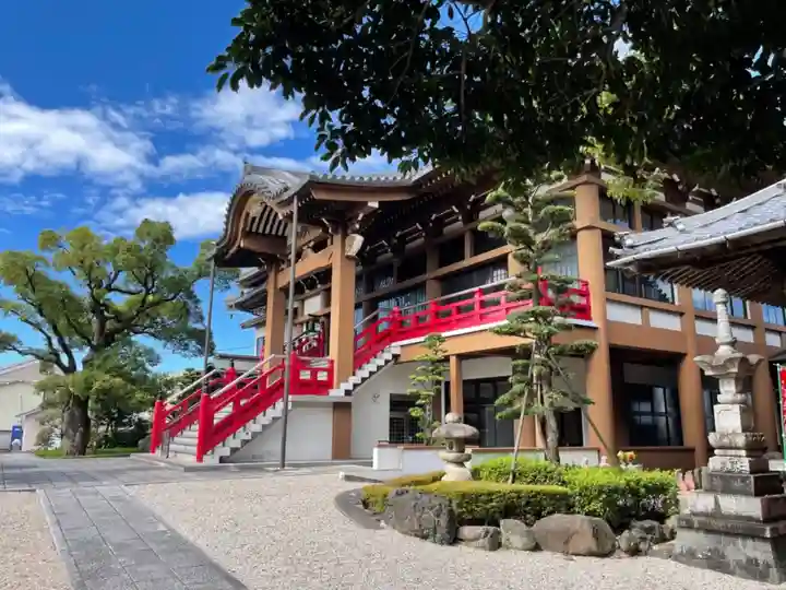 味鏡山 護國院の本殿・本堂