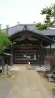 城官寺の本殿・本堂