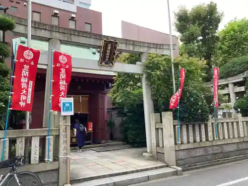 笠間稲荷神社 東京別社の鳥居