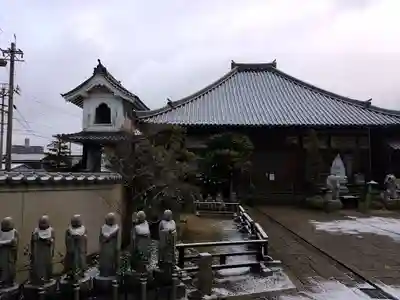 玉林寺の本殿・本堂
